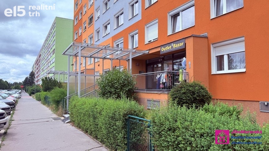 Prodej obchodního prostoru 27 m², Praha - Horní Měcholupy