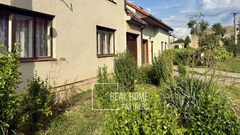 Prodej rodinného domu 377 m², Boleradice