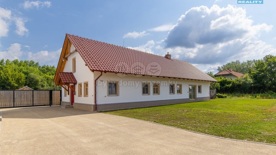 Prodej rodinného domu 175 m², Novosedly