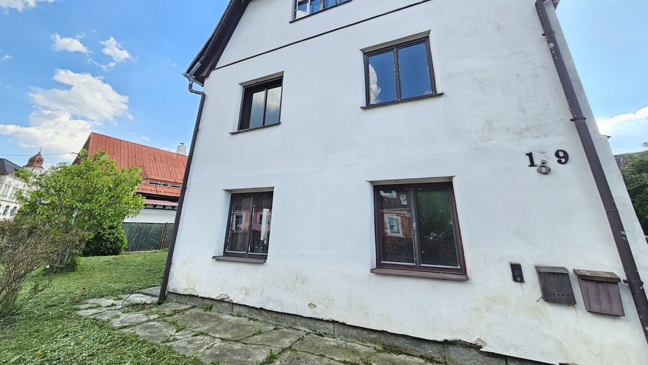 Prodej rodinného domu 240 m², Chřibská