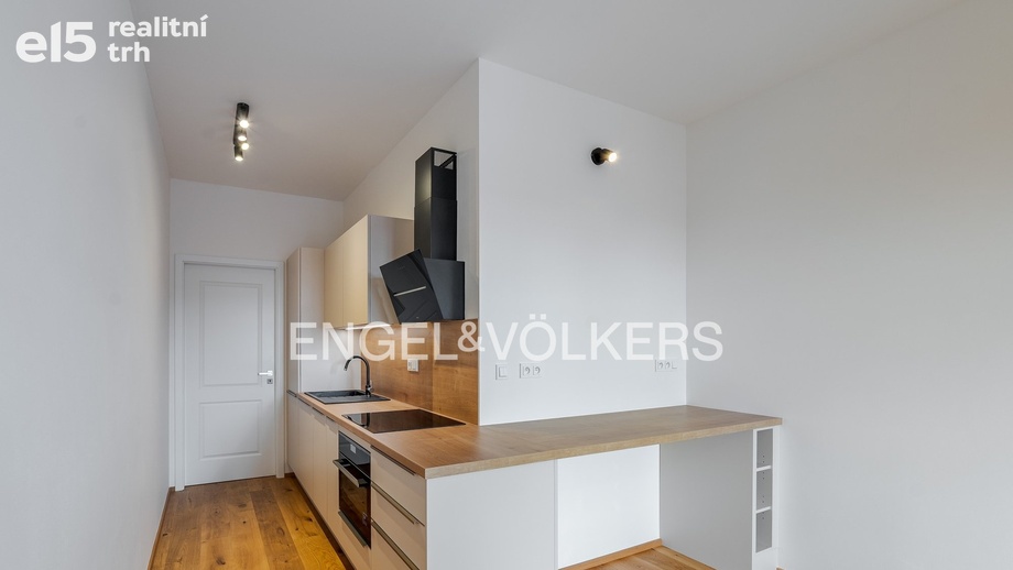 Pronájem bytu 2+kk 45 m², Praha - Vršovice