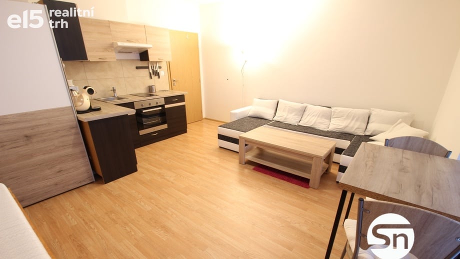 Pronájem bytu 1+kk 35 m², Hostivice