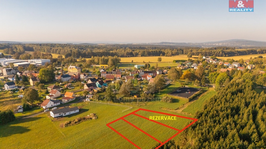 Prodej stavebního pozemku 1 000 m², Krásná