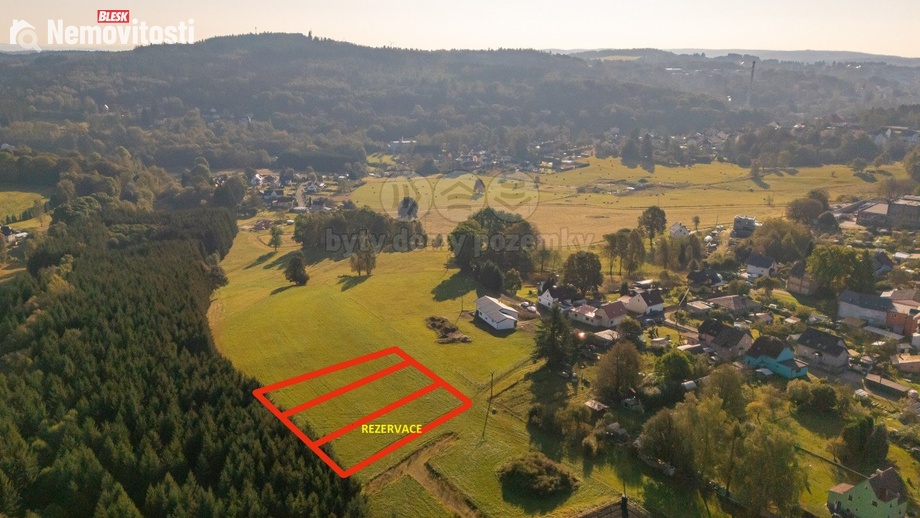 Prodej stavebního pozemku 1 000 m², Krásná