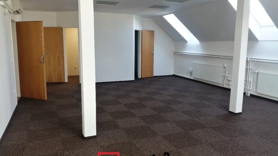 Pronájem kanceláře 75 m², Olomouc - Nová Ulice