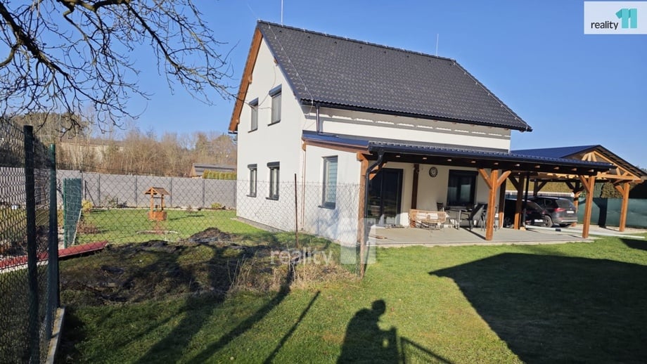 Prodej rodinného domu 130 m², Skalka u Doks