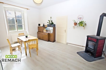 Pronájem bytu 2+kk 70 m², Kuks