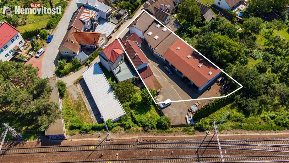 Prodej komerční nemovitosti 909 m², Otrokovice