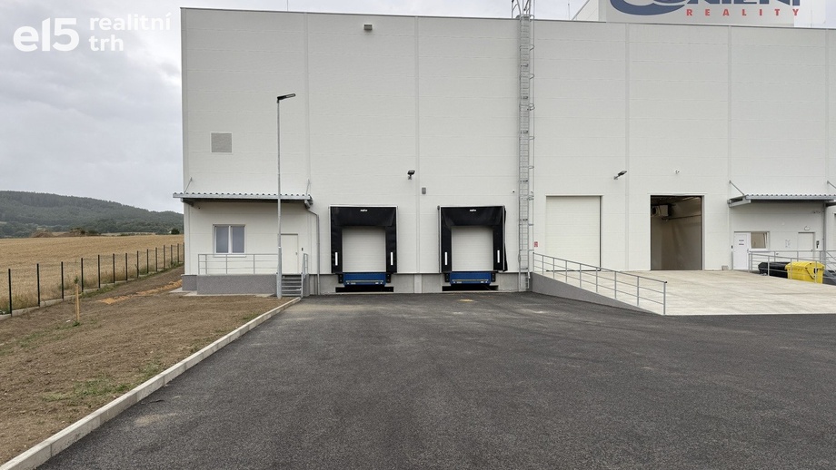 Pronájem skladu 1 000 m², Zdice - Černín