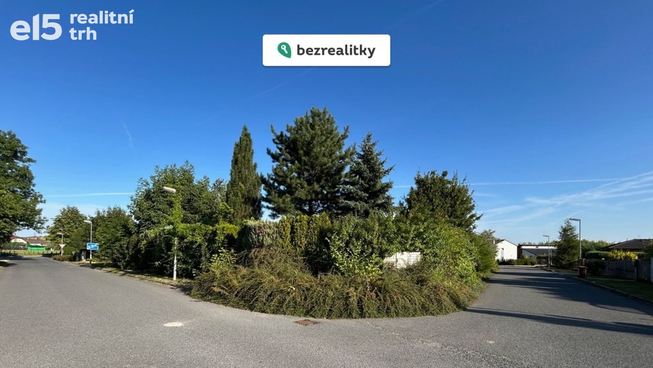 Prodej stavebního pozemku 802 m², Zlatníky-Hodkovice - Zlatníky u Prahy