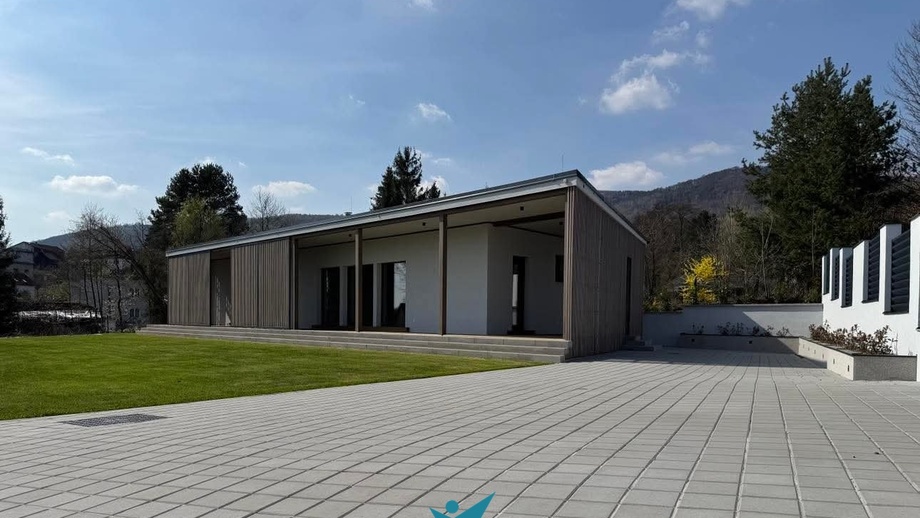 Pronájem rodinného domu 110 m², Chlumec - Žandov