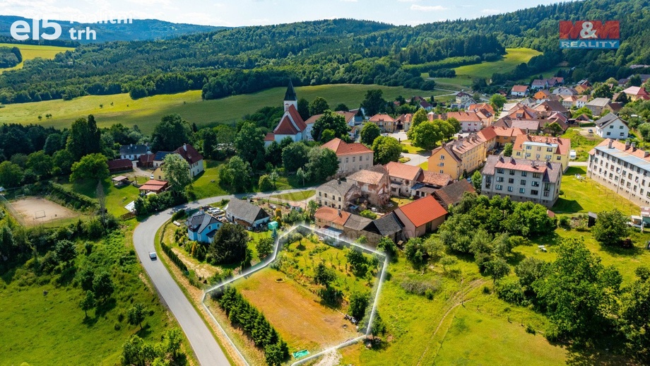 Prodej stavebního pozemku 2 270 m², Ktiš