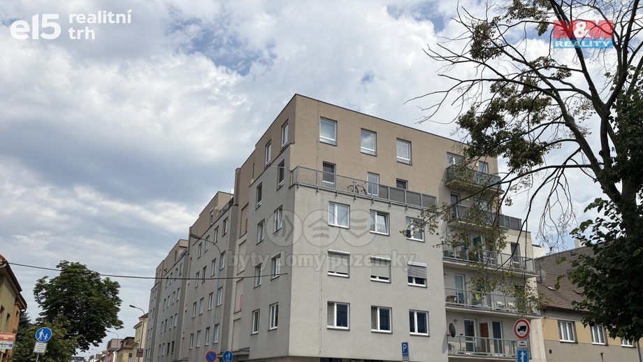 Pronájem bytu 3+kk 81 m², Pardubice V