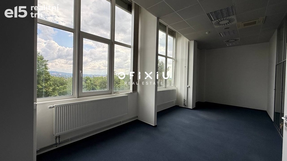 Pronájem kanceláře 850 m², Brno