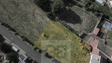 Prodej stavebního pozemku 940 m², Hrobce