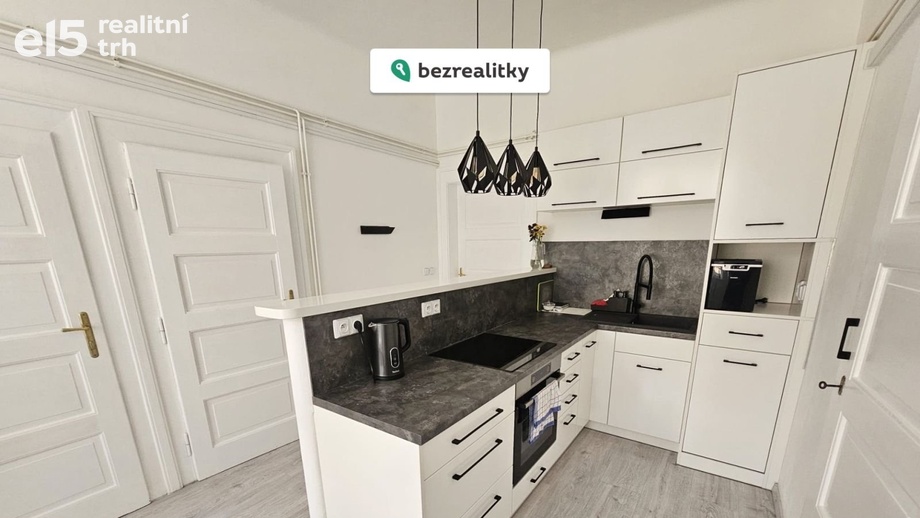 Prodej bytu 2+1 62 m², Praha 10