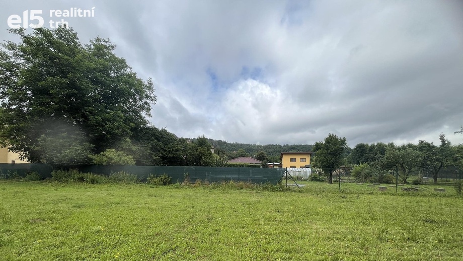 Prodej zahrady 1 465 m², Březina