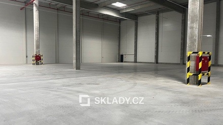 Pronájem skladu 1 000 m², Bratislava-Vajnory, Slovensko