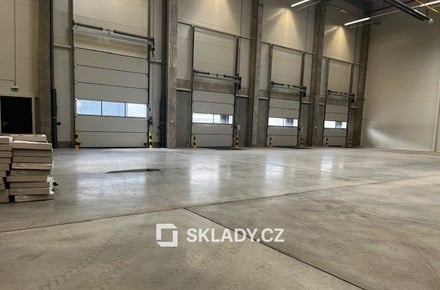 Pronájem skladu 1 000 m², Bratislava-Vajnory, Slovensko
