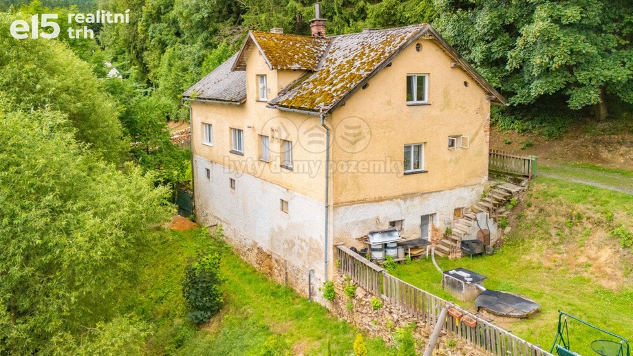 Prodej rodinného domu 220 m², Poběžovice