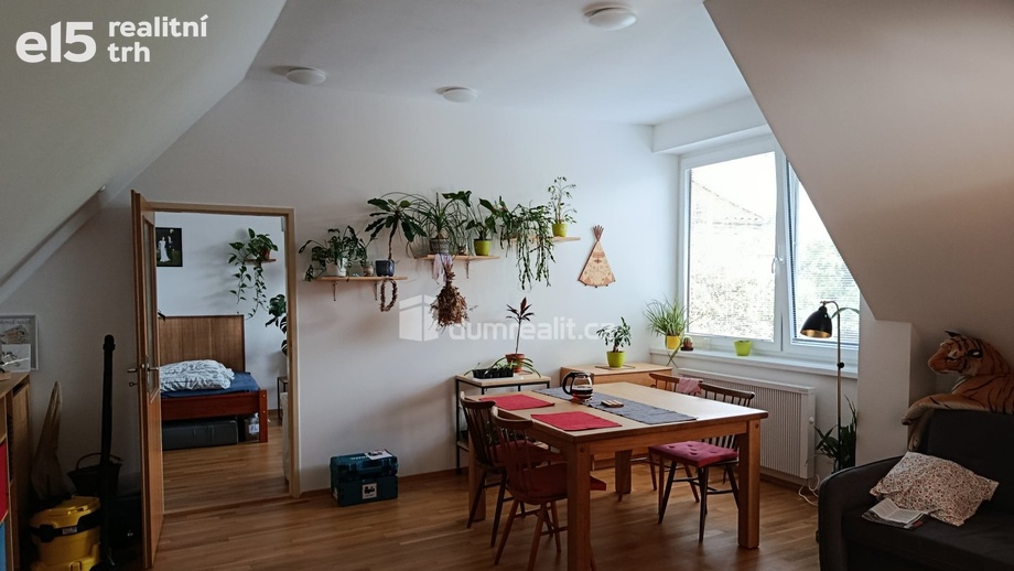 Pronájem bytu 2+kk 50 m², Praha 5