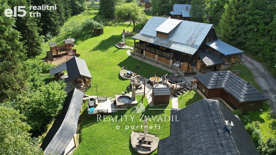 Prodej apartmánu 866 m², Klokočov, Slovensko