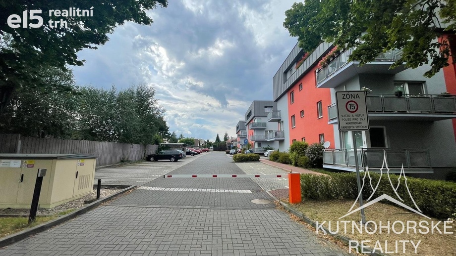 Prodej garážového stání 12 m², Kutná Hora - Žižkov