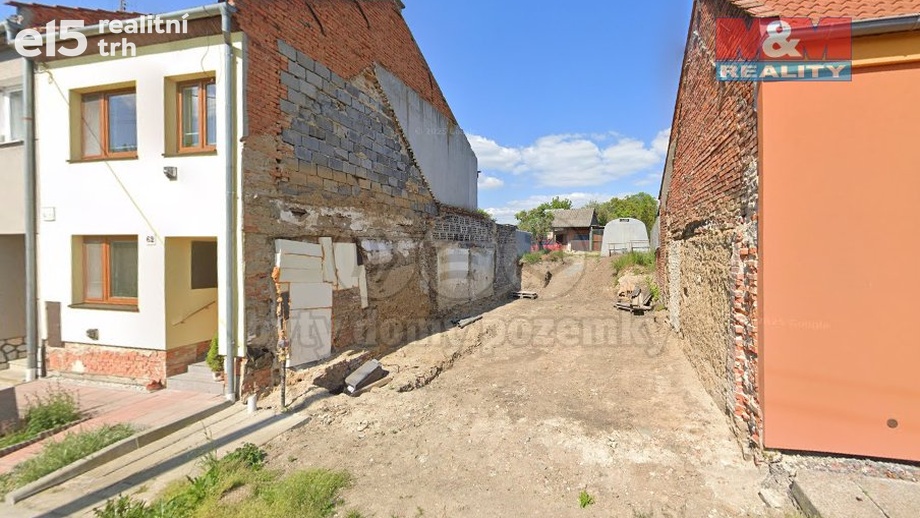 Prodej stavebního pozemku 173 m², Dobrochov