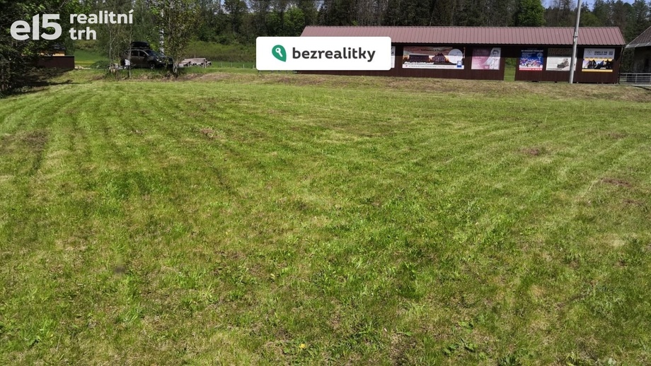 Prodej stavebního pozemku 1 097 m², Prosečné