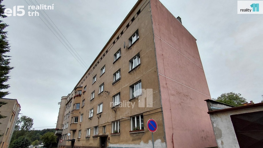 Prodej bytu 2+1 62 m², Aš