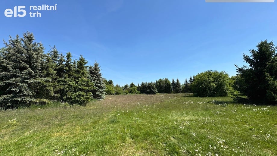 Prodej stavebního pozemku 26 545 m², Praha - Točná