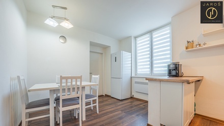 Prodej bytu 2+1 53 m², Kounov