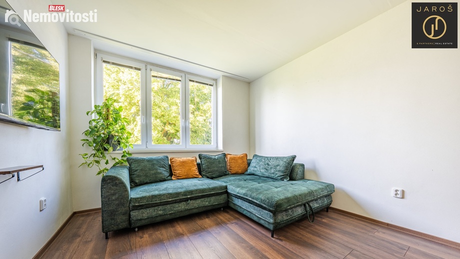 Prodej bytu 2+1 53 m², Kounov