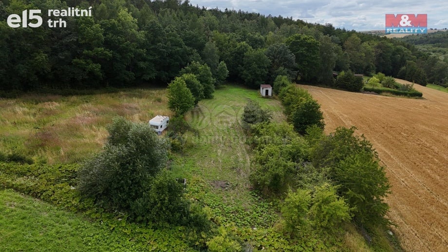 Prodej zahrady 2 370 m², Smolnice