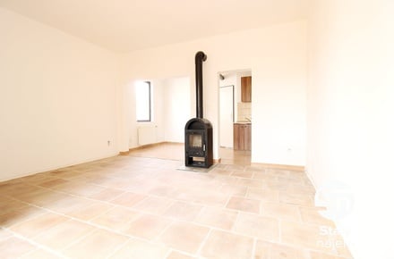 Pronájem rodinného domu 72 m², Králův Dvůr - Karlova Huť