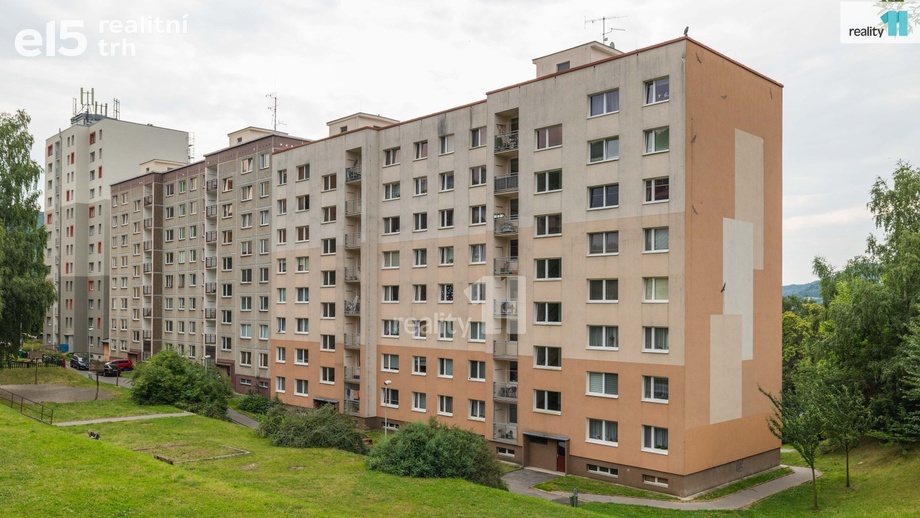 Prodej bytu 2+kk 42 m², Děčín