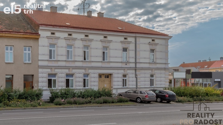 Prodej bytu 2+1 69 m², Znojmo