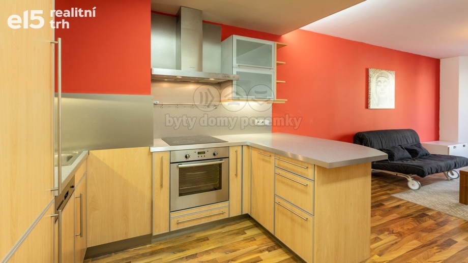 Prodej bytu 2+kk 50 m², Praha 18