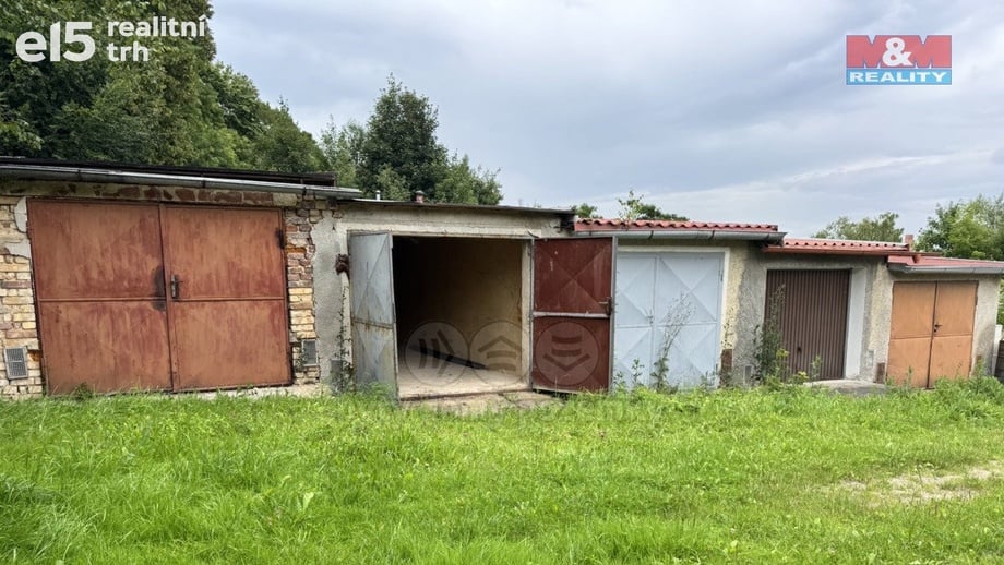 Prodej garáže 21 m², Plesná