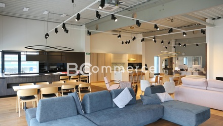 Pronájem obchodního prostoru 211 m², Brno