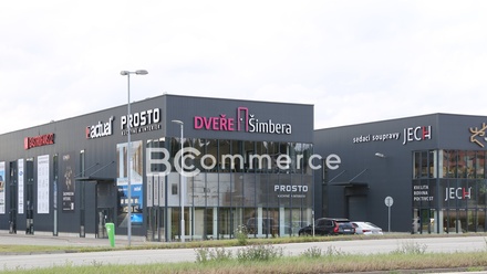 Pronájem obchodního prostoru 211 m², Brno