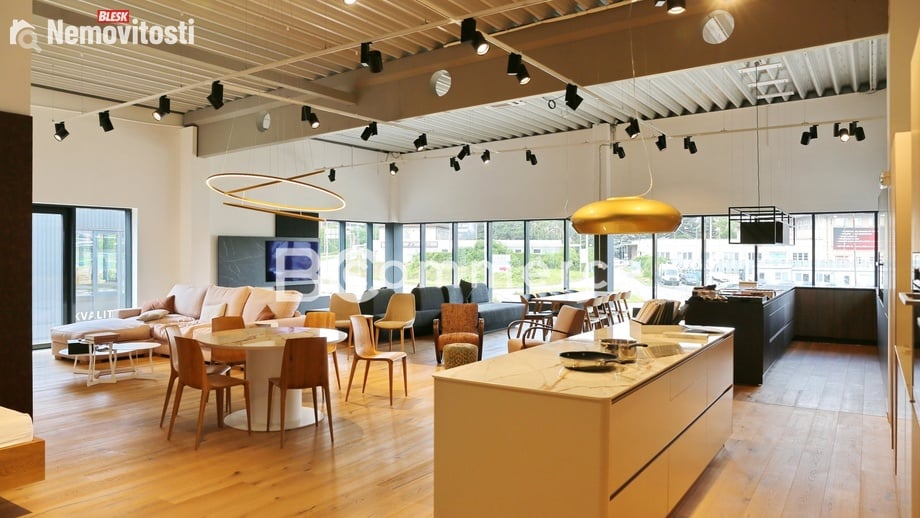 Pronájem obchodního prostoru 211 m², Brno