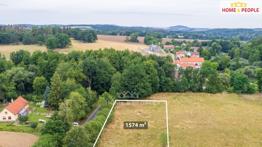 Prodej stavebního pozemku 1 574 m², Vrchotovy Janovice