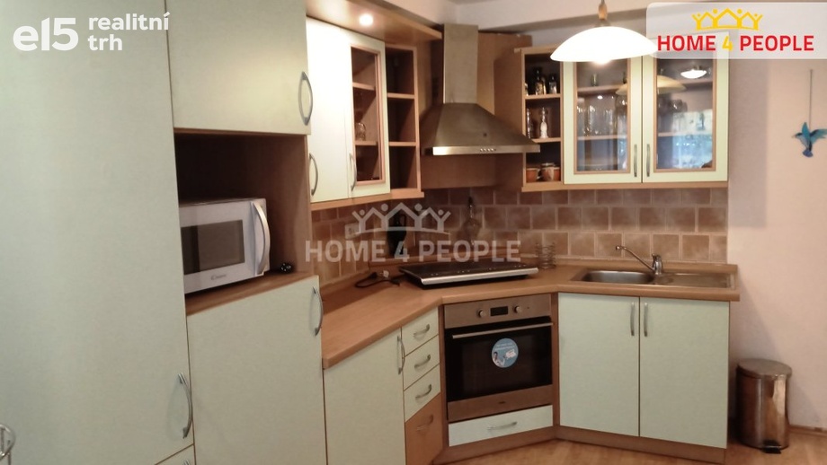 Pronájem bytu 2+kk 45 m², Praha 5