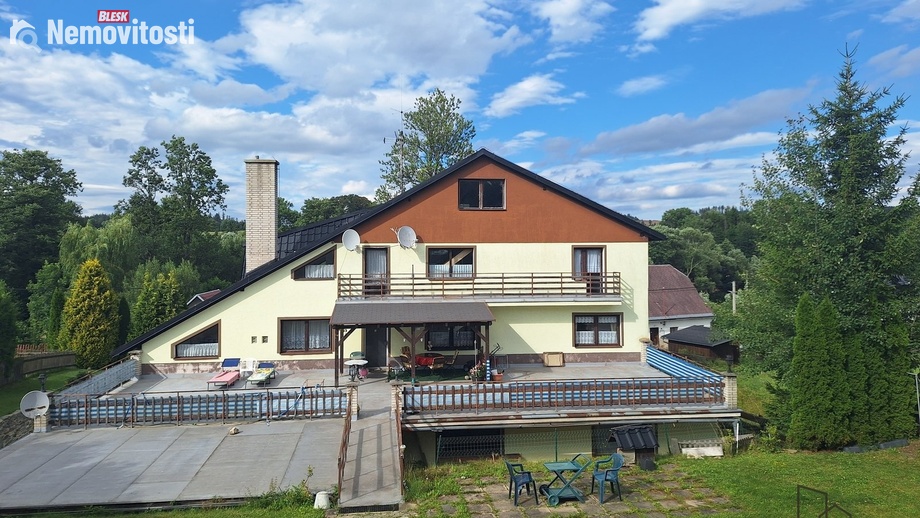 Prodej rodinného domu 914 m², Dolní Moravice