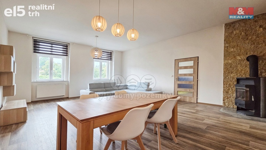 Pronájem bytu 4+1 117 m², Cheb