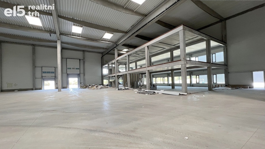 Pronájem skladu 20 748 m², Blatnice