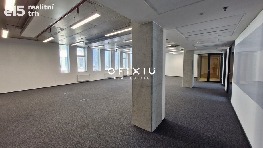 Pronájem kanceláře 340 m², Brno - Slatina