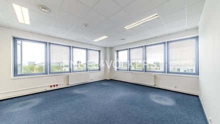 Pronájem kanceláře 520 m², Praha - Ruzyně