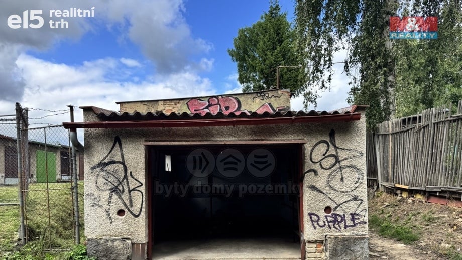 Prodej garáže 27 m², Cheb